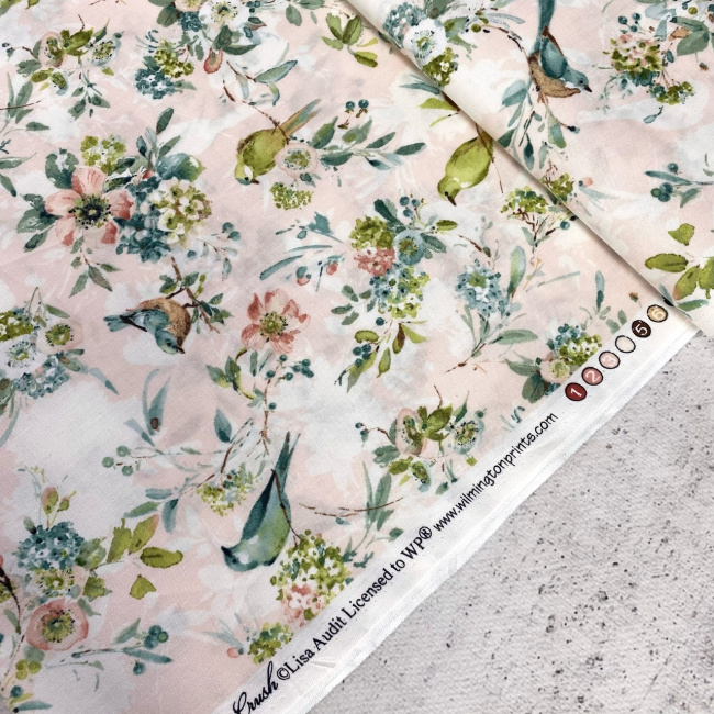 картинка Ткань 100% хлопок Wilmington Prints 3041-17765-374 от магазина МиТекс на Пушкина 97