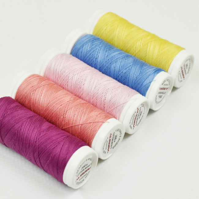 картинка Нитки швейные Cotton №50/3 180 м вощеные Aurora от магазина МиТекс на Пушкина 97