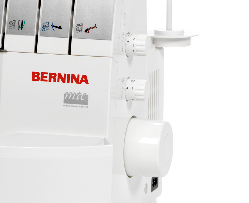 картинка Оверлок Bernina L460 от магазина МиТекс на Пушкина 97